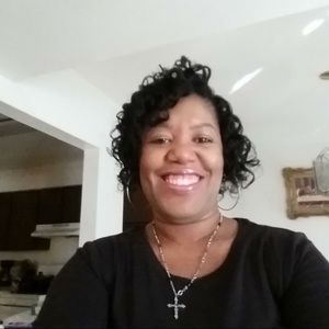 Meet your Posher, Latonya